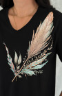 Büyük Beden Tüy Desenli V-Yaka T-Shirt Büyük Beden Tüy Desenli V-Yaka T-Shirt