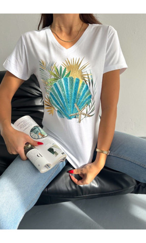 İnci Desenli V-Yaka T-Shirt