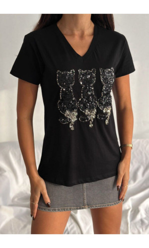 Siyah Kedi Desenli V-Yaka T-Shirt