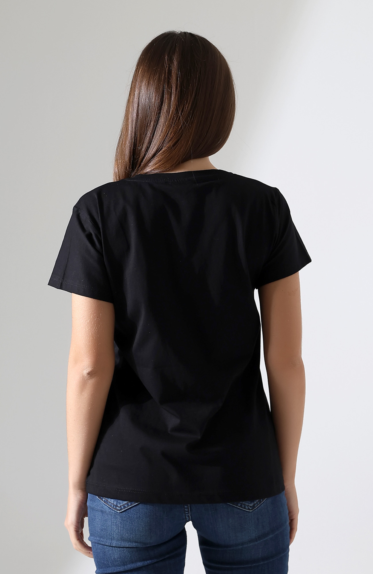 Siyah Kedi Desenli V-Yaka T-Shirt Siyah Kedi Desenli V-Yaka T-Shirt
