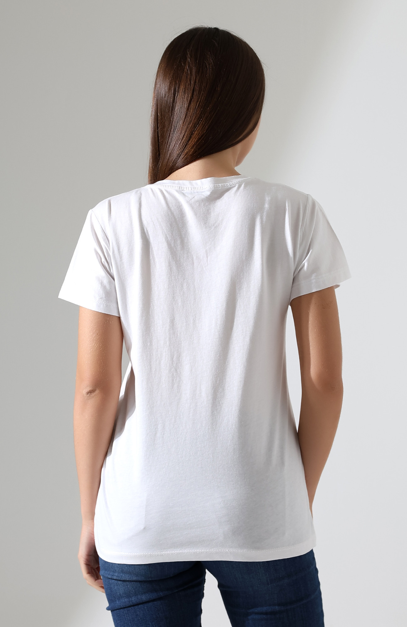 Papatya Desenli V-Yaka T-Shirt Papatya Desenli V-Yaka T-Shirt
