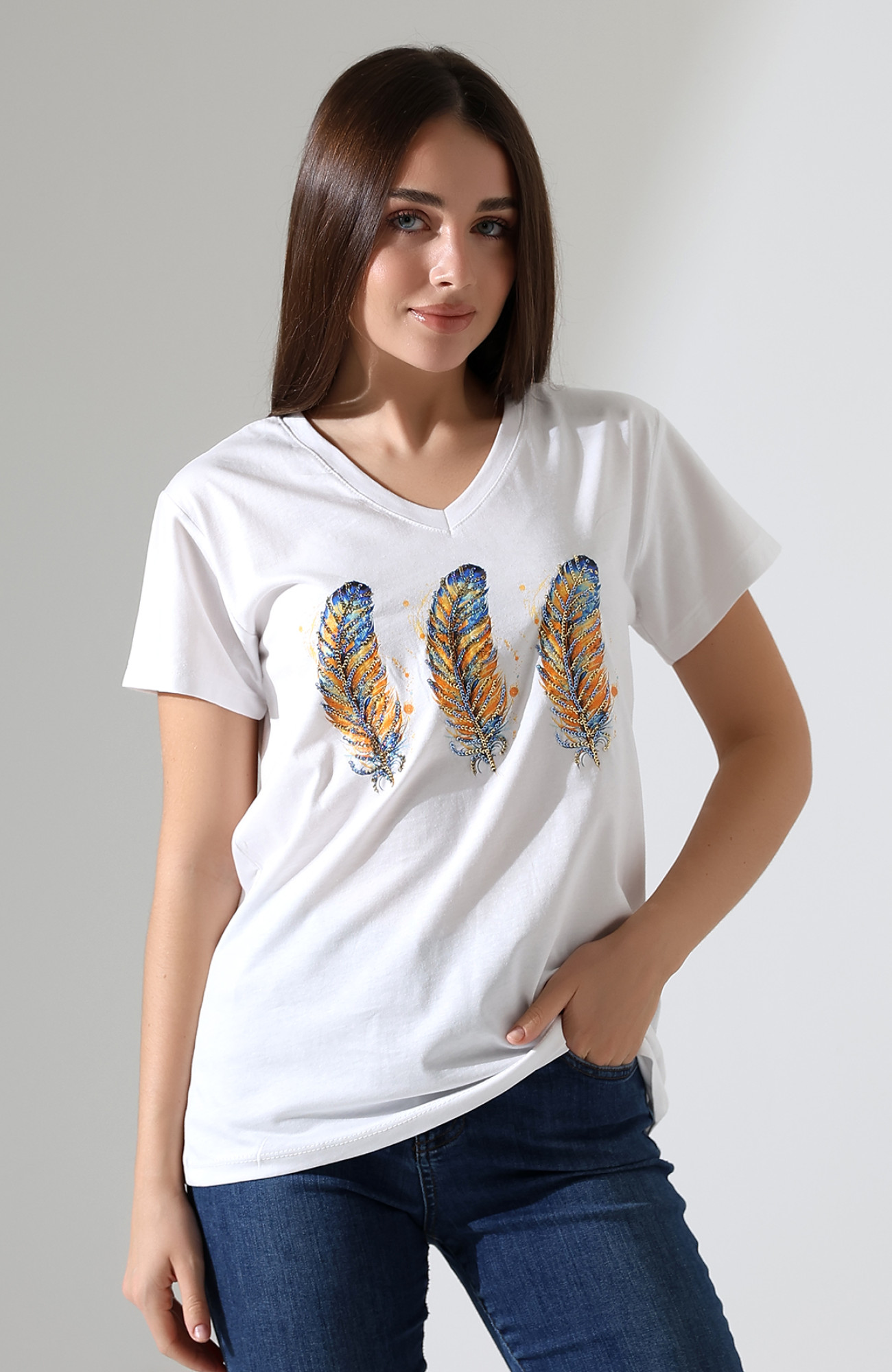 Sarı Tüy Desenli V-Yaka T-Shirt Sarı Tüy Desenli V-Yaka T-Shirt