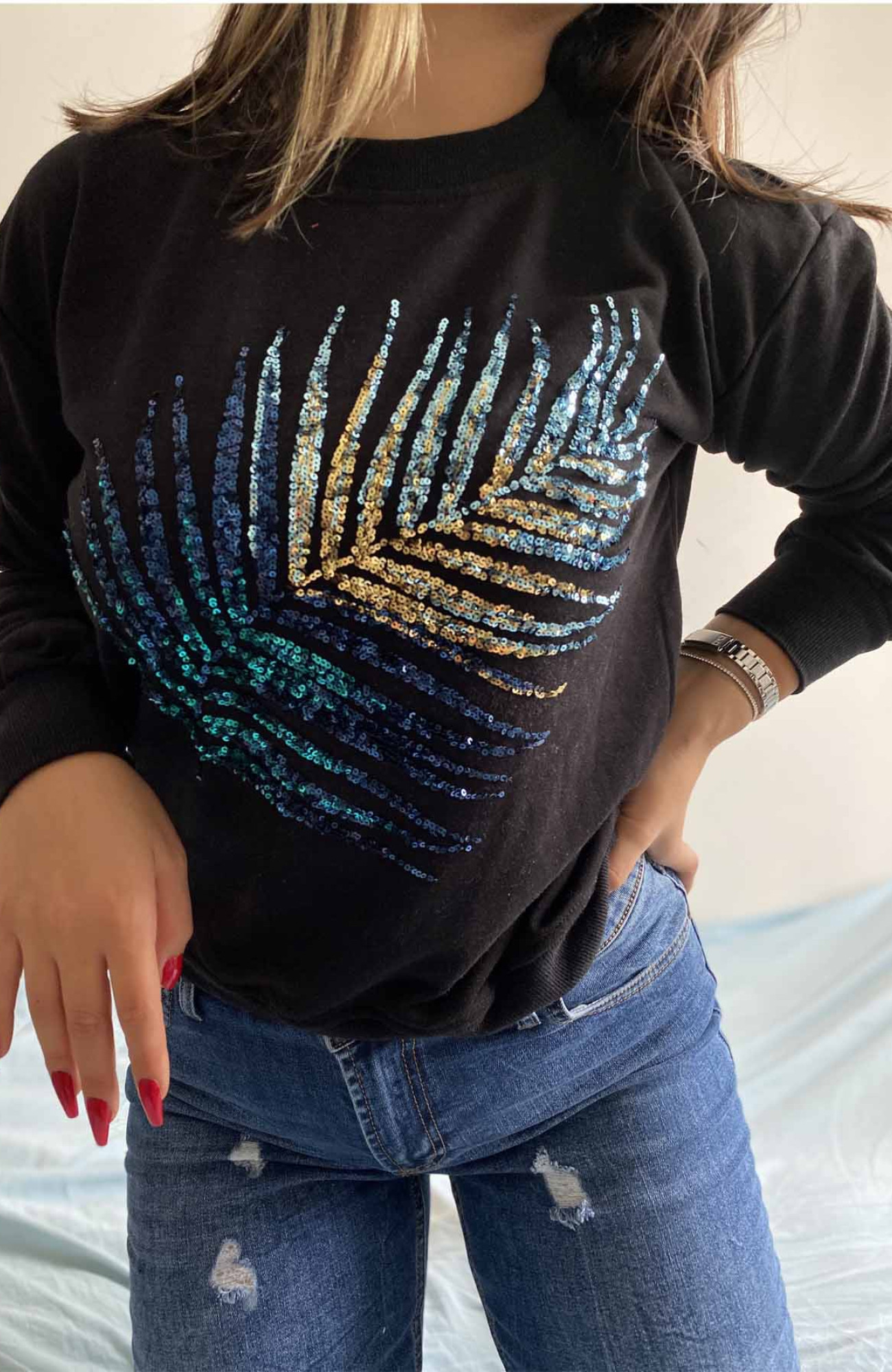 Siyah Yaprak işlemeli Sweatshirt